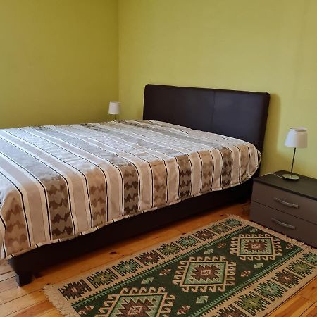 Anna Bella Apartman Gyula Zewnętrze zdjęcie