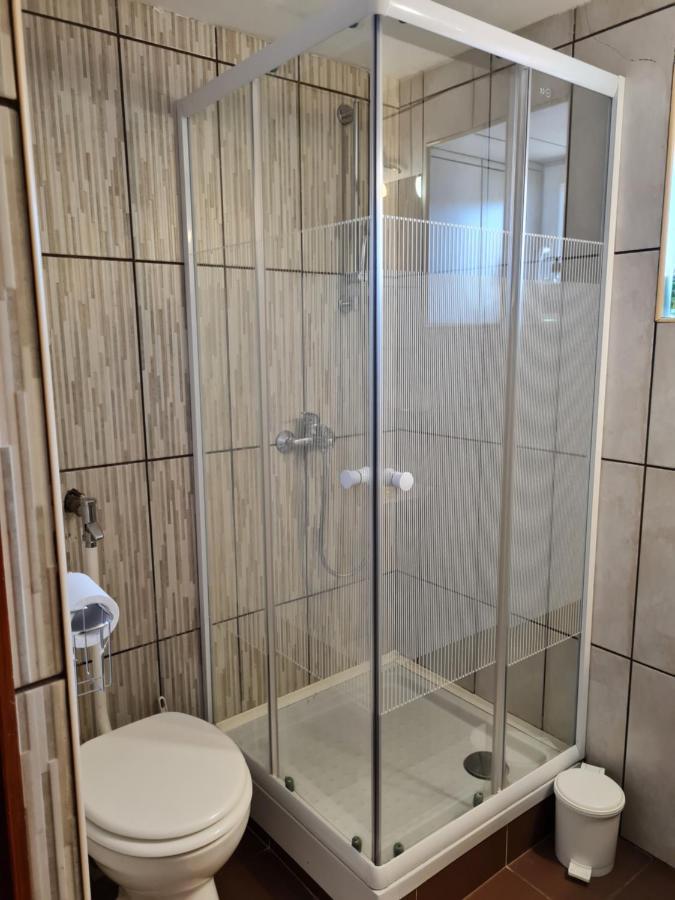 Anna Bella Apartman Gyula Zewnętrze zdjęcie